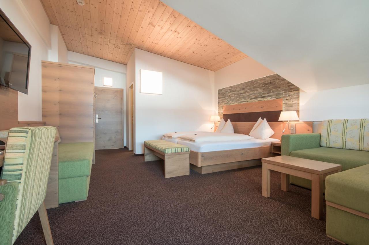 Hotel Alpenwelt 3*